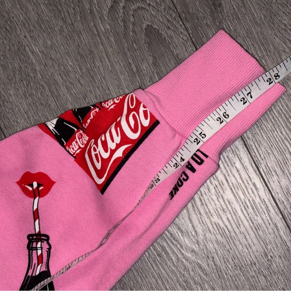 Coca-Cola Pink Graphic Hoodie Full Zip Fleece Official Merchandise Size M - Picture 5 of 16